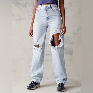 PacSun Eco Light Wash '90s Boyfriend Jeans